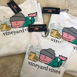 Small white vineyard vine long sleeve tee
